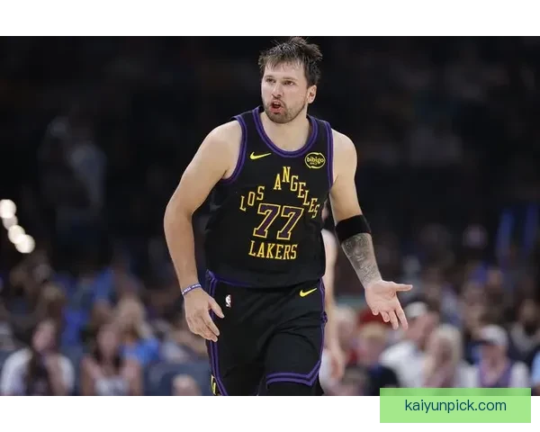 东契奇六连客场均40+创纪录 连续超神全力争MVP力争历史地位